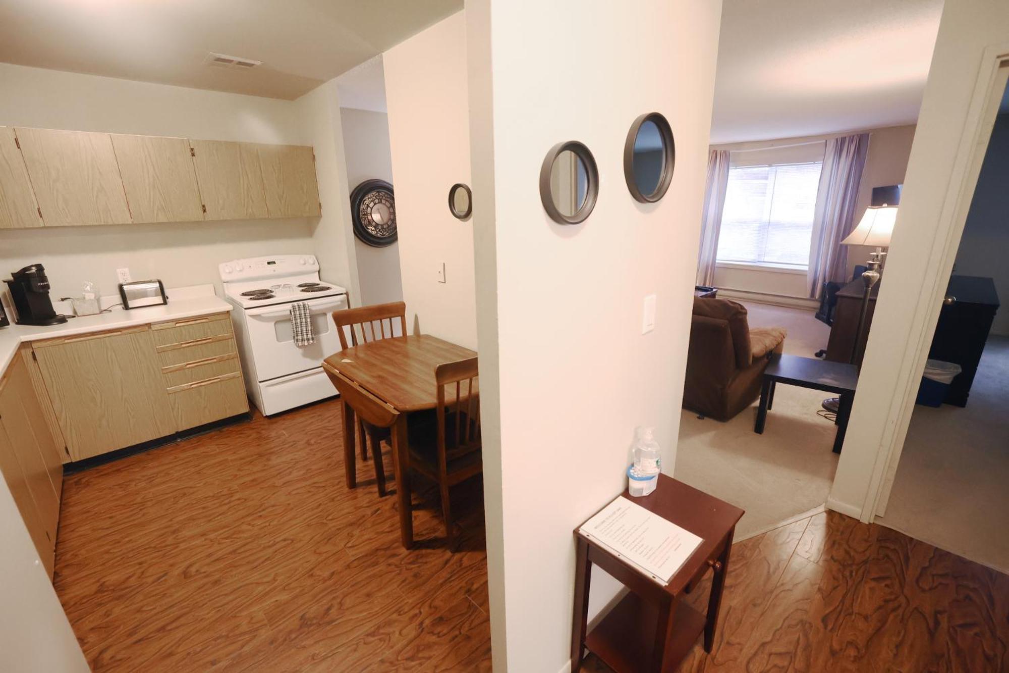 Paris Plaza Daire Elliot Lake Dış mekan fotoğraf