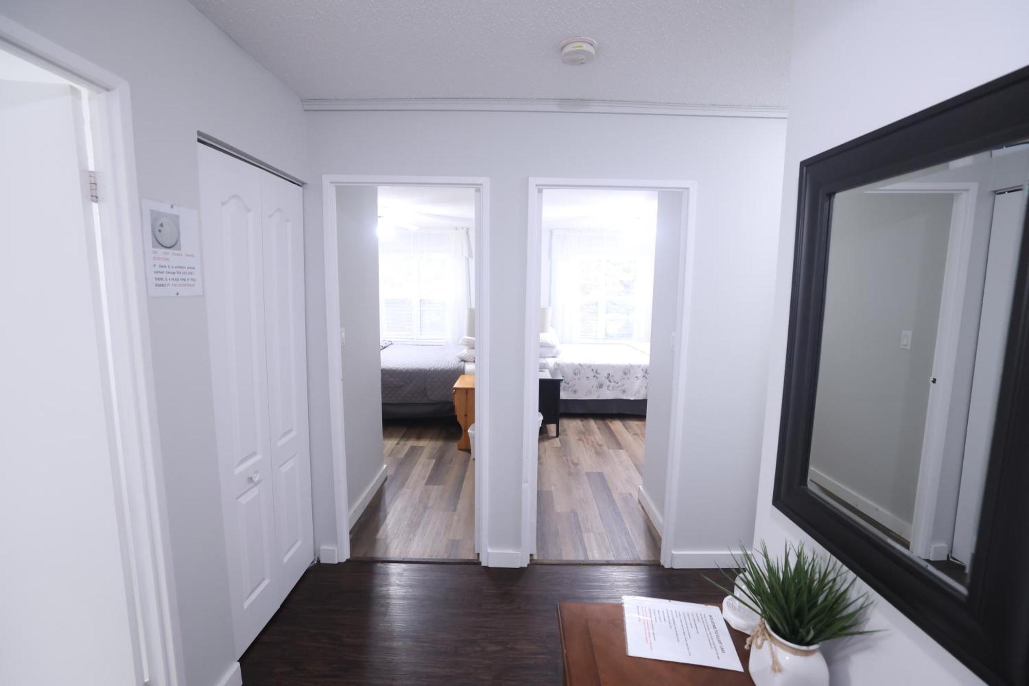 Paris Plaza Daire Elliot Lake Dış mekan fotoğraf