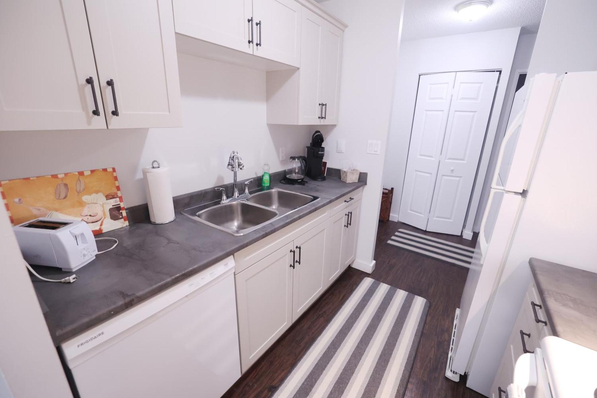 Paris Plaza Daire Elliot Lake Dış mekan fotoğraf